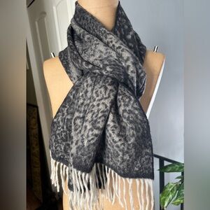 💯 Cashmere Animal Print Scarf from Nordstrom unisex
